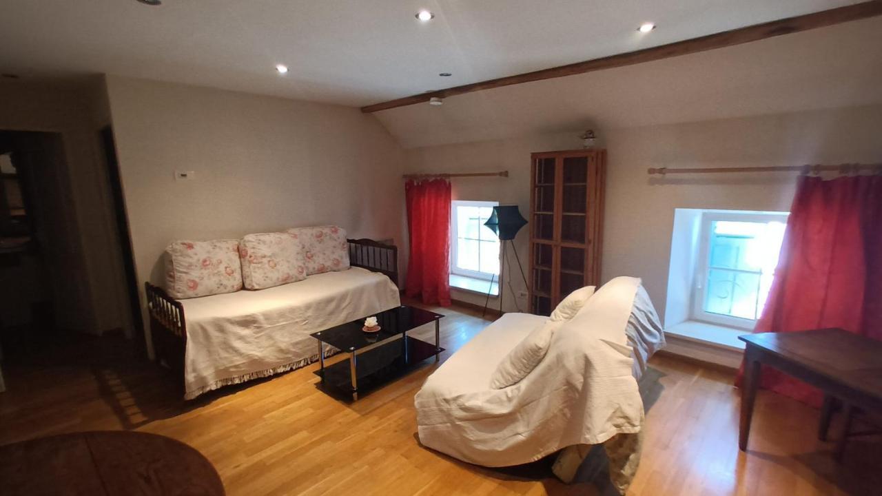 Chez Pierre Bed & Breakfast Remoncourt Oda fotoğraf