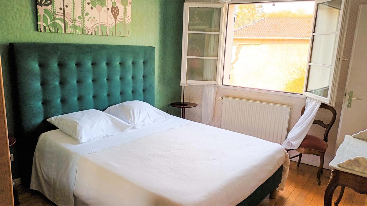 Chez Pierre Bed & Breakfast Remoncourt Oda fotoğraf
